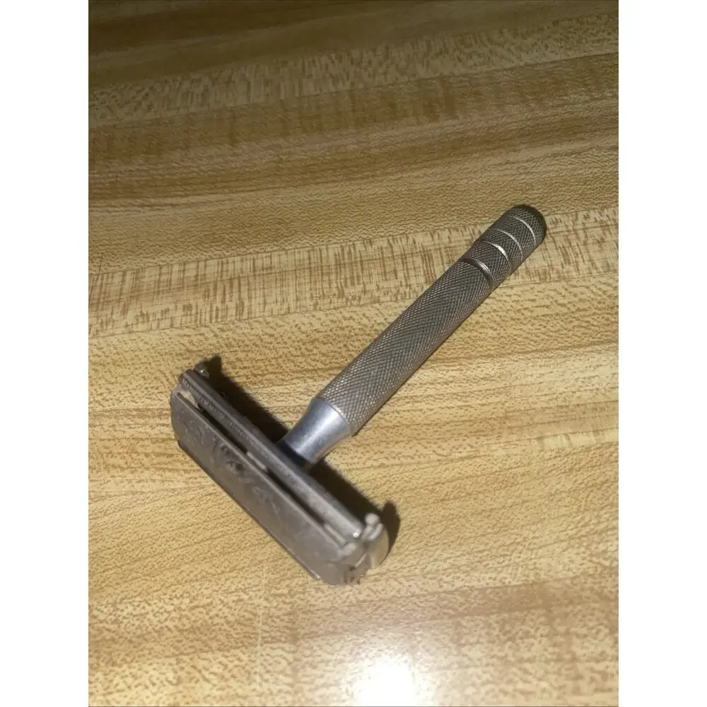 Vintage Gillette Safety Razor Travel Size 3.5” Long Stainless Steel